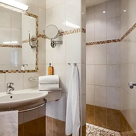 Hotel Barbara 4*