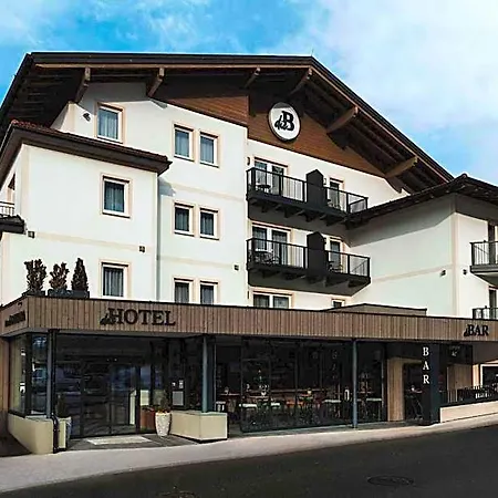 Barbara Hotel 4*